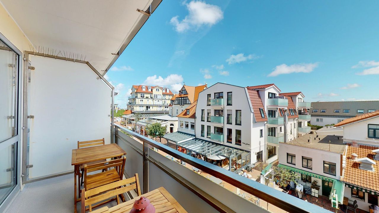 Seeluft 34, Balkon mit Blick auf das Inseldorf Seeluft 34, Balkon mit Blick auf das Inseldorf